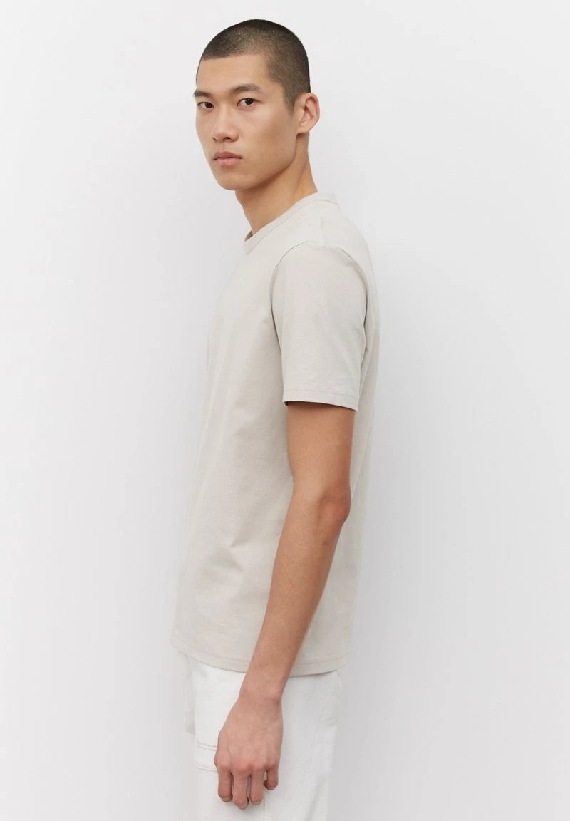 Marc O'Polo AUS HOCHWERTIGER - T-Shirt Basic - Dapple Gray | Herren 4 Marc O'Polo AUS HOCHWERTIGER - T-Shirt Basic - Dapple Gray | Herren – Bild 4