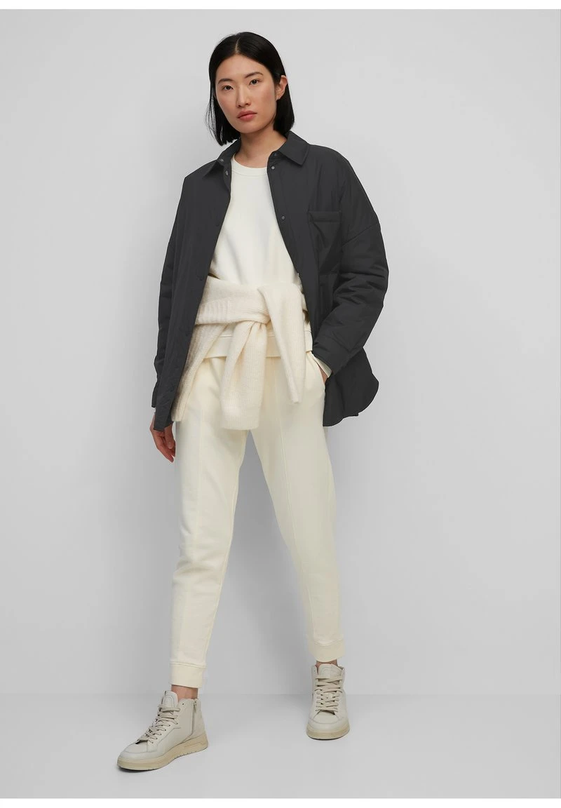 Marc O'Polo Damen SHIRT JACKET THERMORE PADDING TURN DOWN - Kurzmantel - Black 2 Marc O'Polo Damen SHIRT JACKET THERMORE PADDING TURN DOWN - Kurzmantel - Black – Bild 2