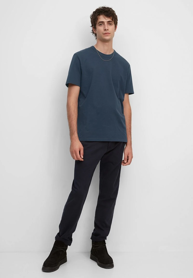 Marc O'Polo AUS HOCHWERTIGER - T-Shirt Basic - Total Eclipse | Herren 2 Marc O'Polo AUS HOCHWERTIGER - T-Shirt Basic - Total Eclipse | Herren – Bild 2