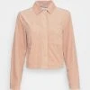 Marc O'Polo INDOOR JACKET CROPPED STYLE CHEST POCKETS - Leichte Jacke - Blushed Camel | Damen