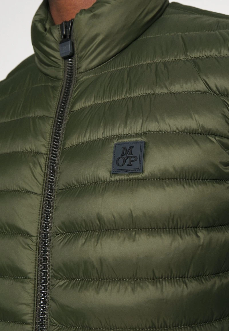 Marc O'Polo VEST REGULAR FIT VISLON ZIPPE - Weste - Burnt Leaf | Herren 7 Marc O'Polo VEST REGULAR FIT VISLON ZIPPE - Weste - Burnt Leaf | Herren – Bild 7