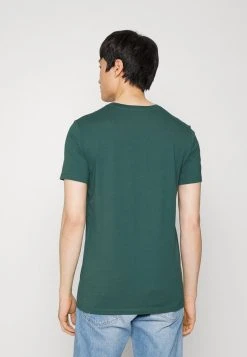 Marc O'Polo SHORT SLEEVE ROUND NECK - T-Shirt Basic - Nottingham Forest | Herren 7 Marc O'Polo SHORT SLEEVE ROUND NECK - T-Shirt Basic - Nottingham Forest | Herren -Marc O'Polo Verkäufe 1f9c2d5333d44a1280de6102d09a52ae