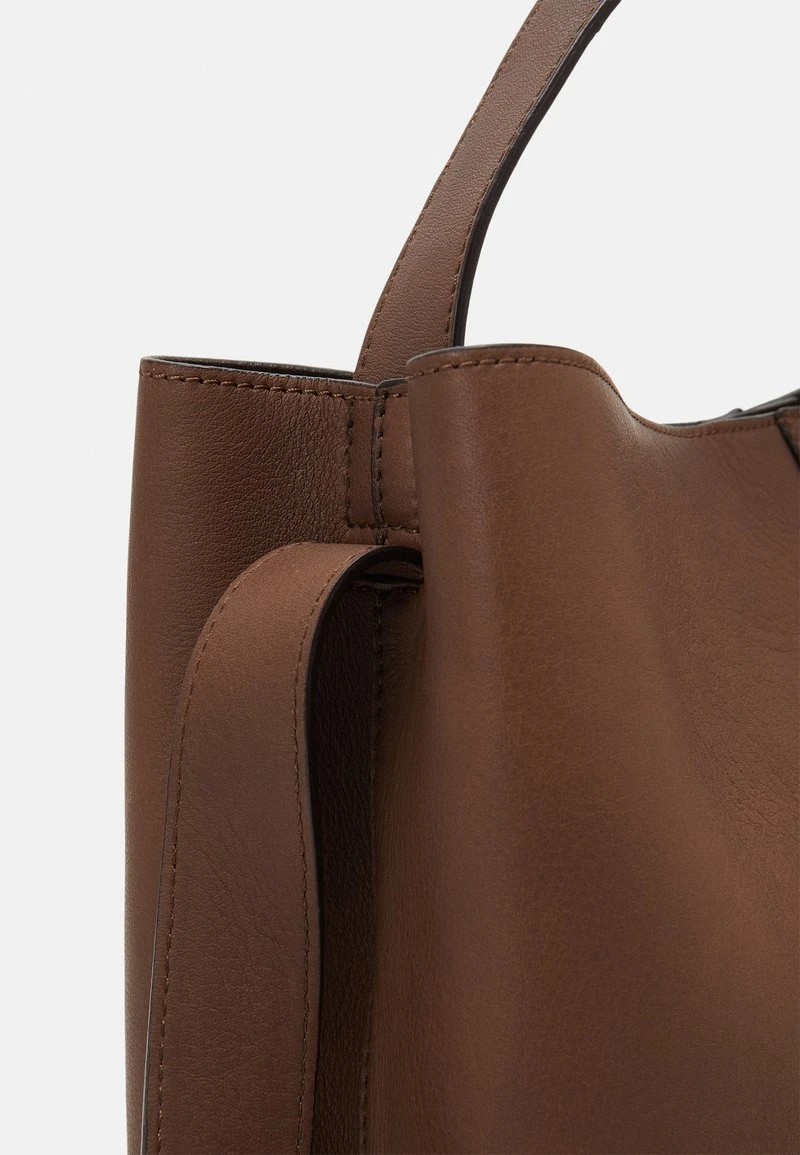 Marc O'Polo Damen GEMMA - Umhängetasche - Chocolate Brown 5 Marc O'Polo Damen GEMMA - Umhängetasche - Chocolate Brown – Bild 5