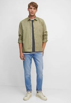Marc O'Polo Herren SKEE MIT RESSOURCENSCHONENDEN WASH-TREATMEN - Jeans Tapered Fit - Mid Sustainable Wash