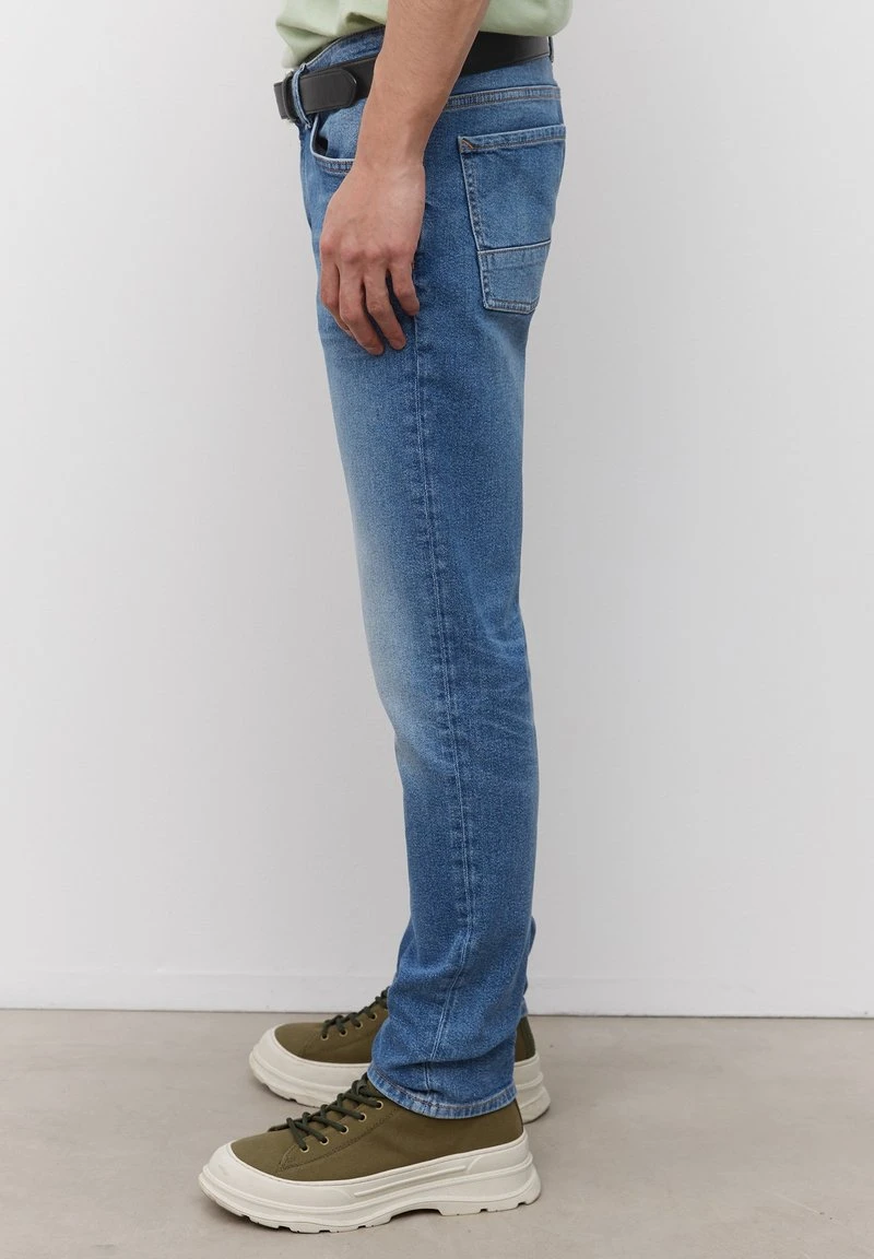 Marc O'Polo Herren SJÖBO - Jeans Straight Leg - Eco Mid Blue Wash 4 Marc O'Polo Herren SJÖBO - Jeans Straight Leg - Eco Mid Blue Wash – Bild 4