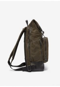 Marc O'Polo Herren AUS GEWACHSTER CANVAS-QUALITÄT - Tagesrucksack - Olive Green -Marc O'Polo Verkäufe 325ff0e3d3734703a2eeb06522c3a6d1