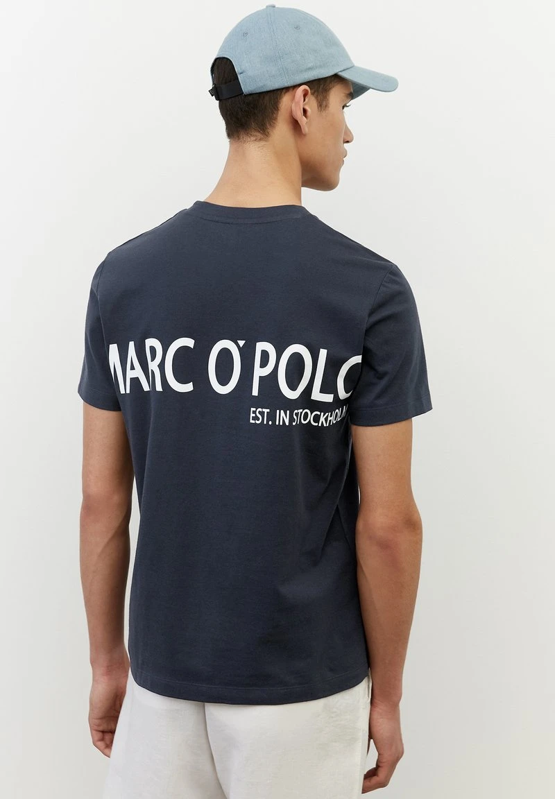 Marc O'Polo T-Shirt Print - Dark Navy | Herren 2 Marc O'Polo T-Shirt Print - Dark Navy | Herren – Bild 2