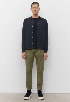 Marc O'Polo AUS KOMFORTABLEM BIO -MIX - Strickjacke - Dark Navy | Herren 10 Marc O'Polo AUS KOMFORTABLEM BIO -MIX - Strickjacke - Dark Navy | Herren -Marc O'Polo Verkäufe 3715624e279542e5be42492e524918ae