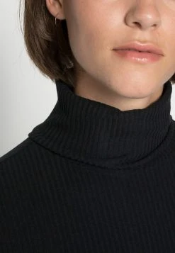 Marc O'Polo Damen LONG SLEEVE TURTLE NECK SLIM FIT - Langarmshirt - Black 9 Marc O'Polo Damen LONG SLEEVE TURTLE NECK SLIM FIT - Langarmshirt - Black -Marc O'Polo Verkäufe 3aeaee68e3b74259809c4186985d06fb