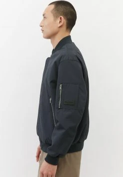 Marc O'Polo Herren AUS RECYCELTER QUALITÄT - Bomberjacke - Dark Navy 10 Marc O'Polo Herren AUS RECYCELTER QUALITÄT - Bomberjacke - Dark Navy -Marc O'Polo Verkäufe 3eb89ff706ad4082928077cc365ea58b