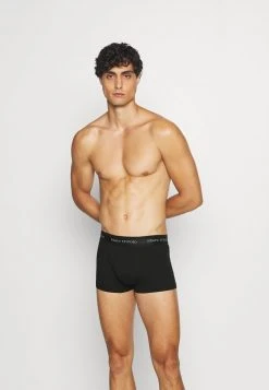 Marc O'Polo SHORTS 3 PACK - Panties - Black | Herren 8 Marc O'Polo SHORTS 3 PACK - Panties - Black | Herren -Marc O'Polo Verkäufe 3f1f88f051f44bf6a78c7af6388ea3a4