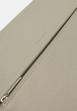 Marc O'Polo JOLIN - Notebooktasche - Herbal Steam | Damen -Marc O'Polo Verkäufe 40139e411da34cbab8b9be19fdb09918