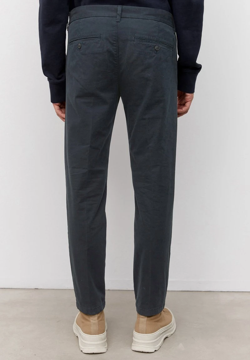 Marc O'Polo Chino - Dark Navy | Herren 1 Marc O'Polo Chino - Dark Navy | Herren