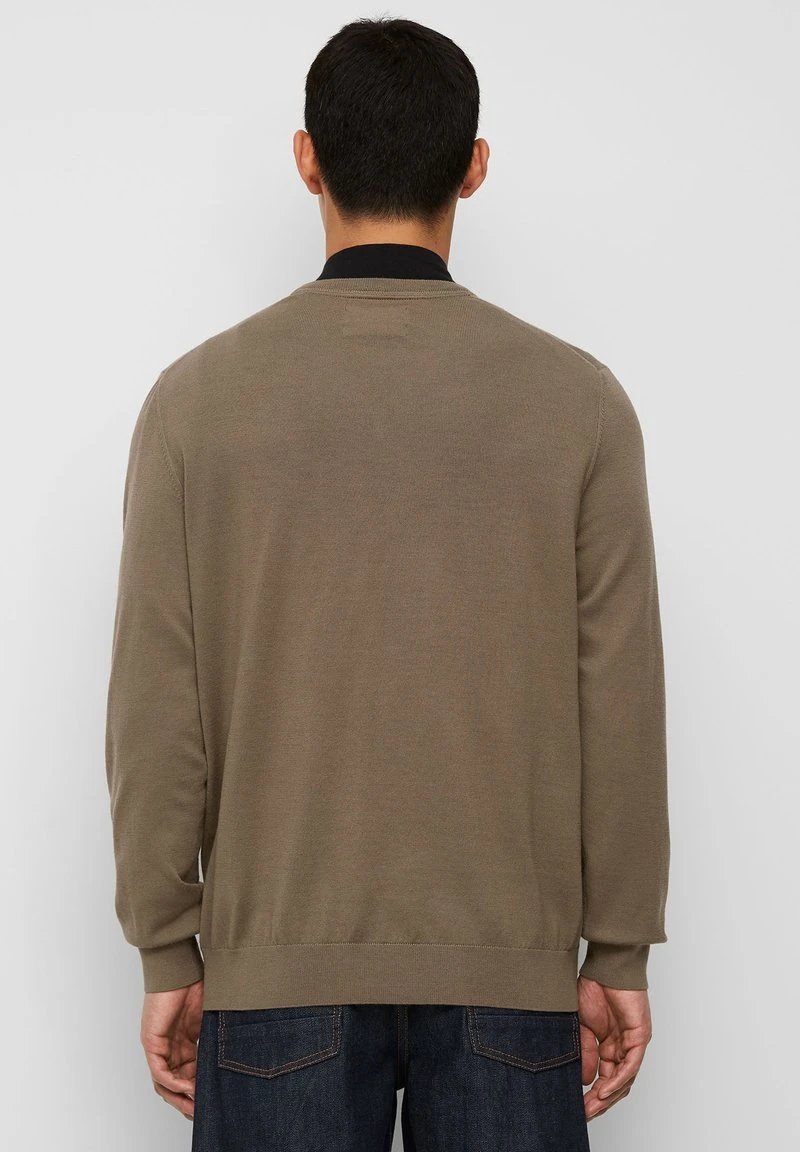 Marc O'Polo AUS ITALIENISCHER MERINO-WOLLE - Strickpullover - Squirrel | Herren 3 Marc O'Polo AUS ITALIENISCHER MERINO-WOLLE - Strickpullover - Squirrel | Herren – Bild 3