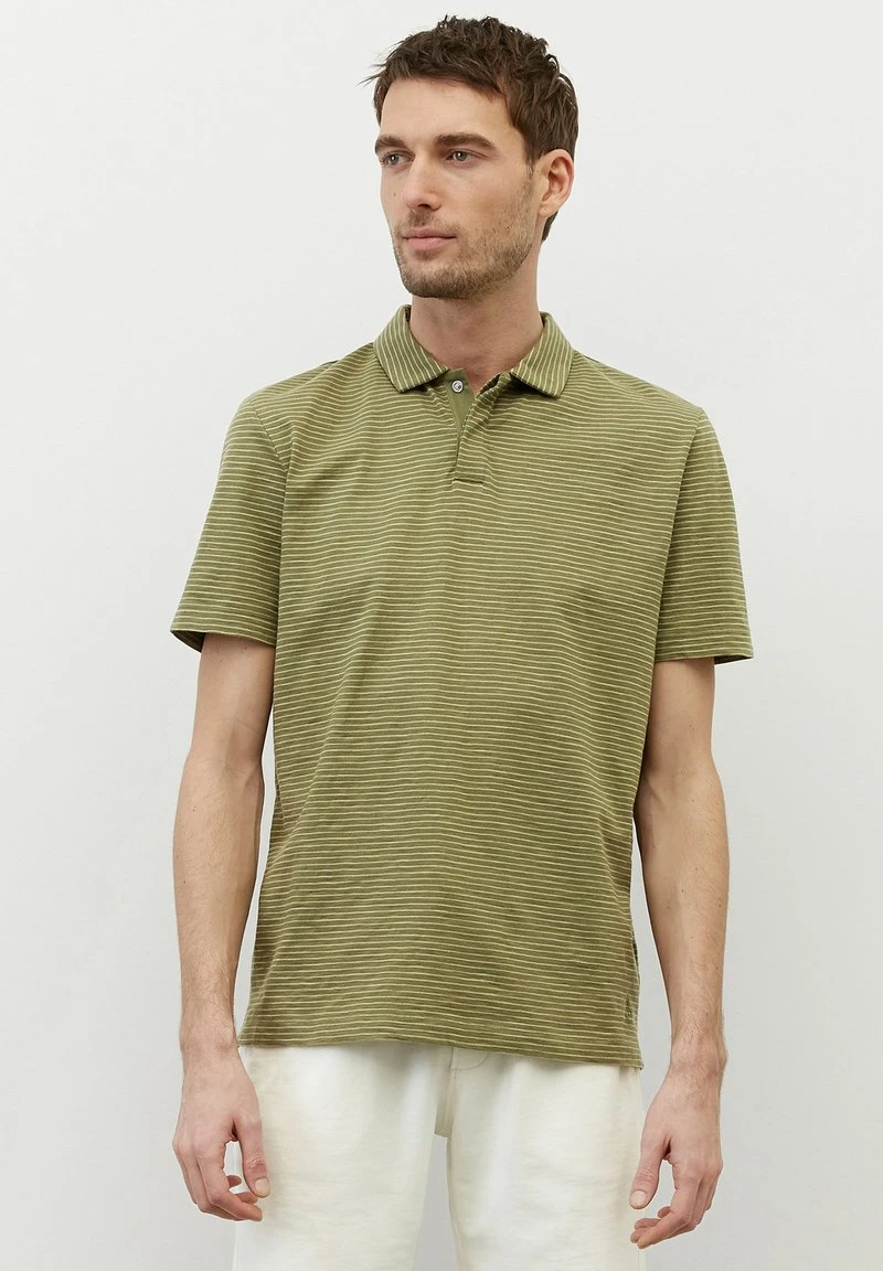 Marc O'Polo SHORT SLEEVE - Poloshirt - Olive | Herren 1 Marc O'Polo SHORT SLEEVE - Poloshirt - Olive | Herren