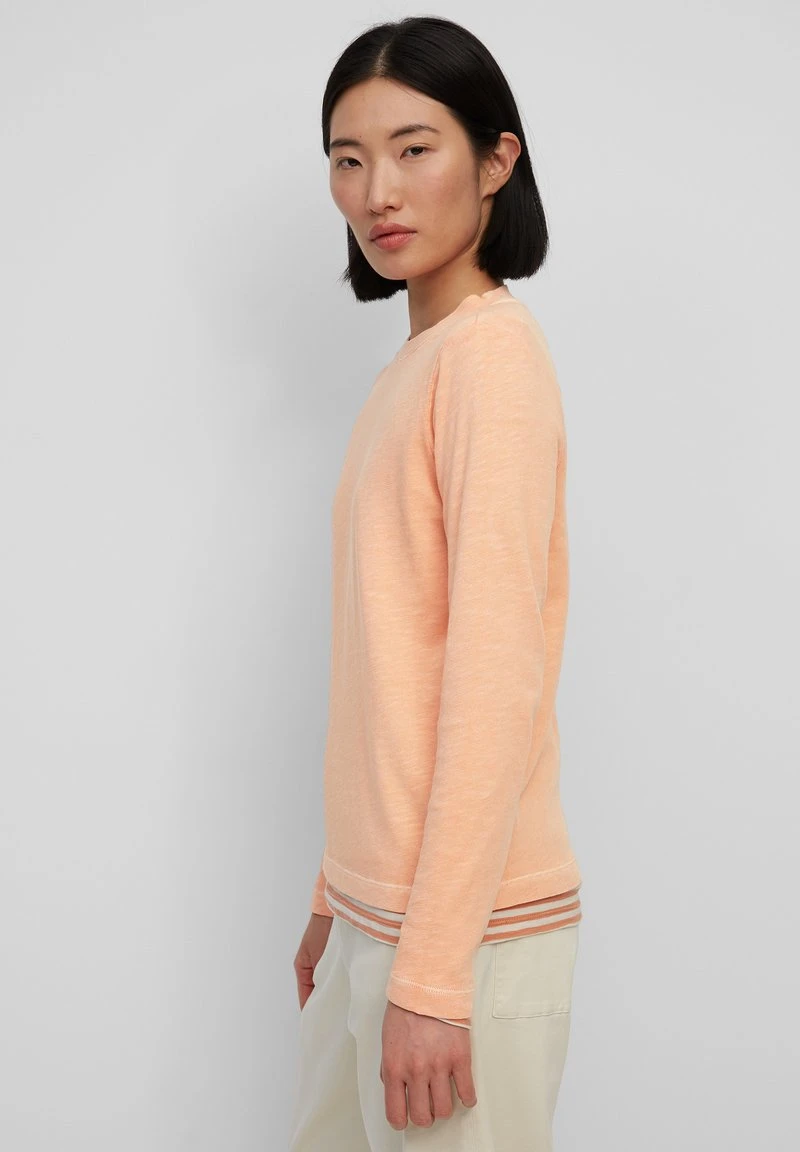 Marc O'Polo Damen LONGSLEEVE AUS HEAVY QUALITÄT - Langarmshirt - Brushed Peach 5 Marc O'Polo Damen LONGSLEEVE AUS HEAVY QUALITÄT - Langarmshirt - Brushed Peach – Bild 5