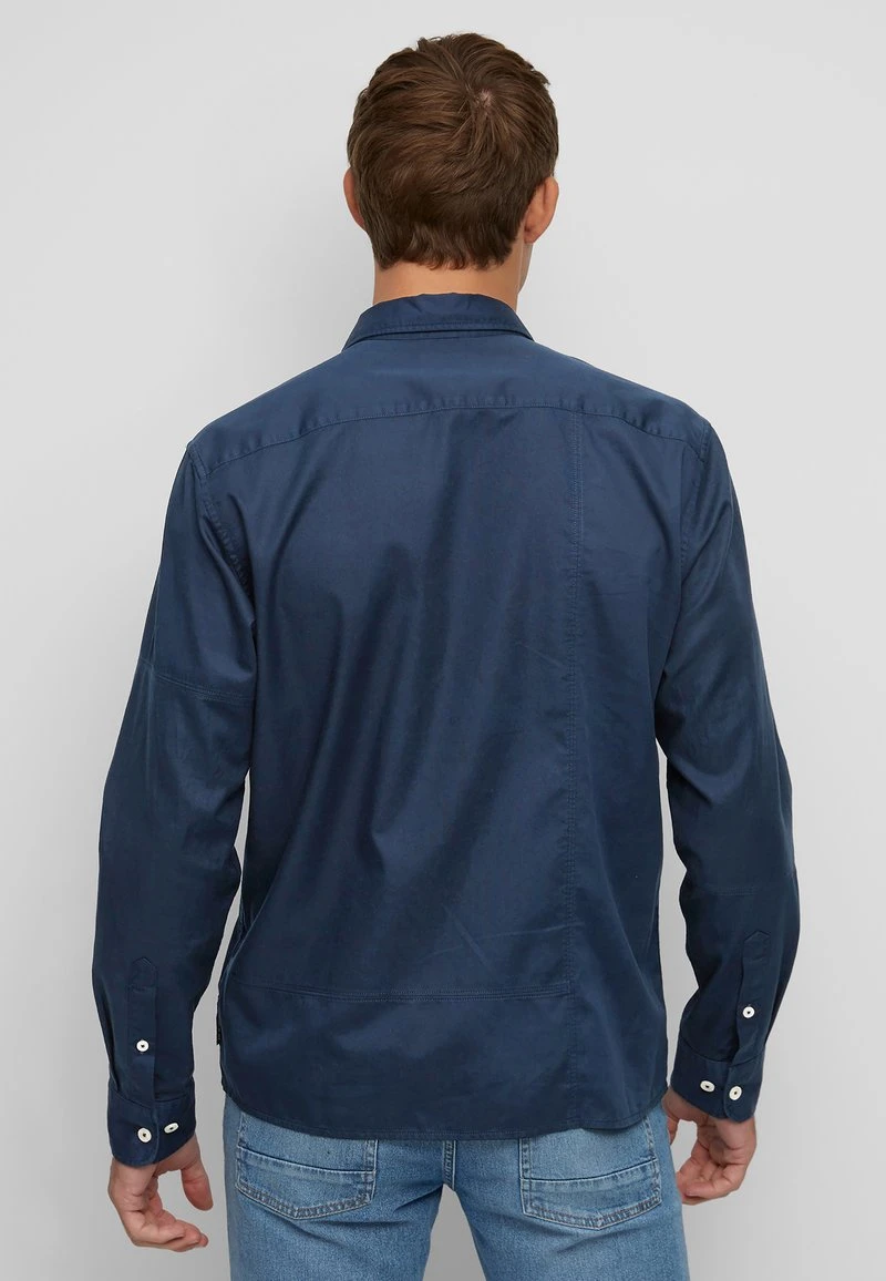 Marc O'Polo REGULAR IM LÄSSIGEN PATCHWORK-STIL - Hemd - Total Eclipse | Herren 3 Marc O'Polo REGULAR IM LÄSSIGEN PATCHWORK-STIL - Hemd - Total Eclipse | Herren – Bild 3