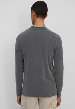 Marc O'Polo Langarmshirt - Phantom Fear | Herren 2 Marc O'Polo Langarmshirt - Phantom Fear | Herren -Marc O'Polo Verkäufe 617180dc32e945a69065898926c96473