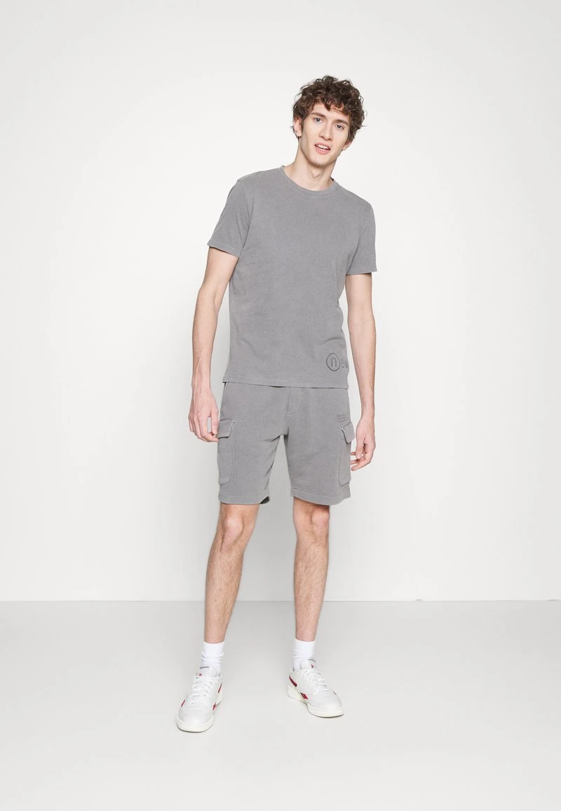 Marc O'Polo SHORT SLEEVE PLACED - T-Shirt Basic - Charcoal | Herren 2 Marc O'Polo SHORT SLEEVE PLACED - T-Shirt Basic - Charcoal | Herren – Bild 2