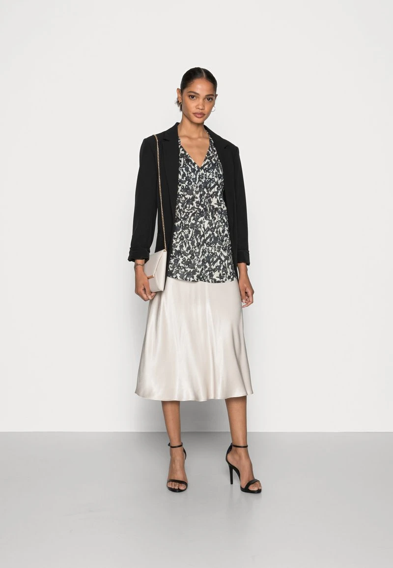 Marc O'Polo Damen BLOUSE V NECK SHORT SLEEVED FEMININE - Bluse - Multi 2 Marc O'Polo Damen BLOUSE V NECK SHORT SLEEVED FEMININE - Bluse - Multi – Bild 2