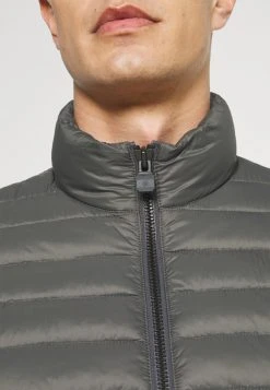 Marc O'Polo Herren Winterjacke - Castlerock 12 Marc O'Polo Herren Winterjacke - Castlerock -Marc O'Polo Verkäufe 6a67d56500884bc786930f130193b920