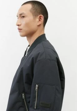 Marc O'Polo Herren AUS RECYCELTER QUALITÄT - Bomberjacke - Dark Navy 9 Marc O'Polo Herren AUS RECYCELTER QUALITÄT - Bomberjacke - Dark Navy -Marc O'Polo Verkäufe 6f84be0753ee406b828887ff1cc36bcf