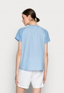 Marc O'Polo BLOUSE V-NECK SHORT SLEEVED - T-Shirt Basic - Washed Cornflower | Damen -Marc O'Polo Verkäufe 809d030c0e83400eb1adaf4fb6a472d2
