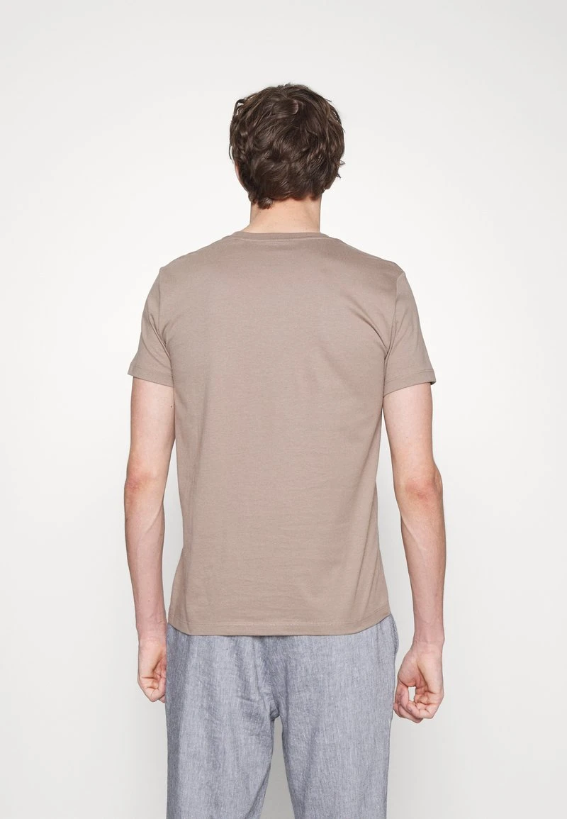 Marc O'Polo Herren SHORT SLEEVE ROUND NECK CLASSIC - T-Shirt Print - Stone Harbour 3 Marc O'Polo Herren SHORT SLEEVE ROUND NECK CLASSIC - T-Shirt Print - Stone Harbour – Bild 3