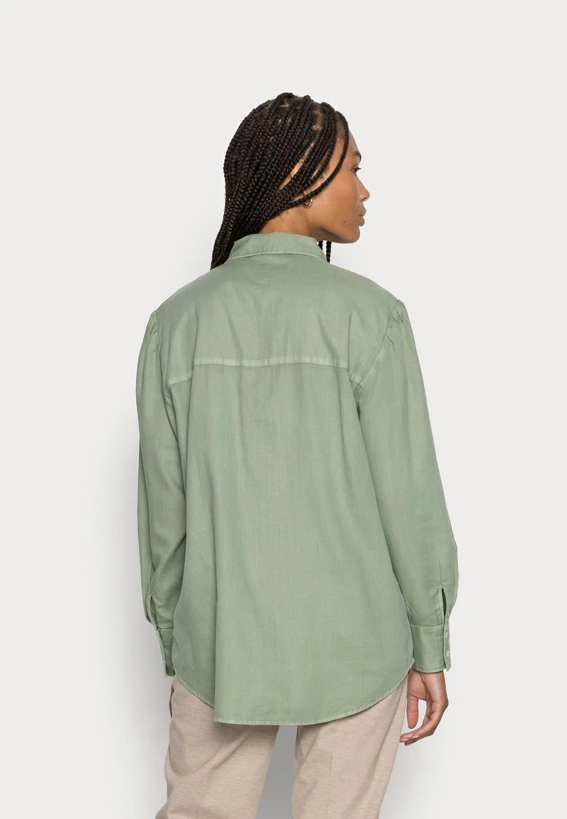 Marc O'Polo BLOUSE LONG SLEEVE KENT COLLAR VOLUME SLEEVEPLEAT DETAIL AT - Hemdbluse - Breezy Mint | Damen 3 Marc O'Polo BLOUSE LONG SLEEVE KENT COLLAR VOLUME SLEEVEPLEAT DETAIL AT - Hemdbluse - Breezy Mint | Damen – Bild 3
