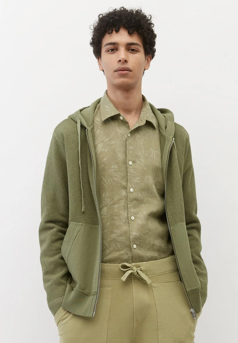 Marc O'Polo Sweatjacke - Olive | Herren 1 Marc O'Polo Sweatjacke - Olive | Herren