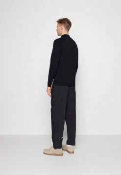 Marc O'Polo Herren TRAINER WITH ZIP - Strickjacke - Black 8 Marc O'Polo Herren TRAINER WITH ZIP - Strickjacke - Black -Marc O'Polo Verkäufe 98c28634300b4cdb99f9331a6780cf7e