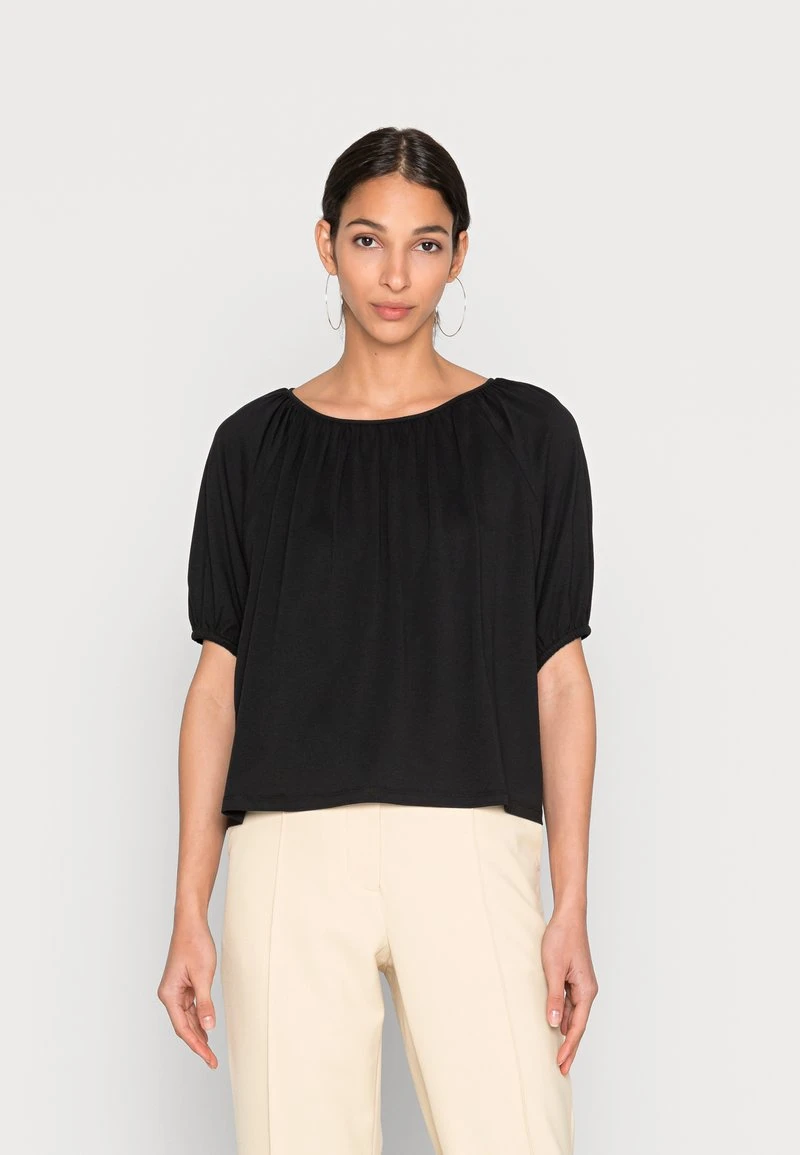 Marc O'Polo BLOUSE DEEP BOAT NECK RUFFELS AT NECKLINE PUFFER SLEEV - Bluse - Black | Damen 1 Marc O'Polo BLOUSE DEEP BOAT NECK RUFFELS AT NECKLINE PUFFER SLEEV - Bluse - Black | Damen