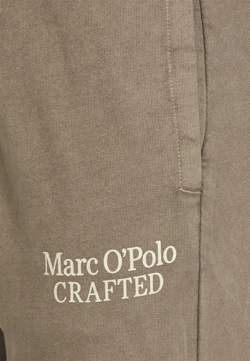 Marc O'Polo FRONT AND BACK POCKETS PLACED PRINT - Jogginghose - Stone Harbour | Herren 3 Marc O'Polo FRONT AND BACK POCKETS PLACED PRINT - Jogginghose - Stone Harbour | Herren – Bild 3