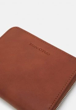 Marc O'Polo CARLA - Geldbörse - Authentic Cognac | Damen 3 Marc O'Polo CARLA - Geldbörse - Authentic Cognac | Damen -Marc O'Polo Verkäufe a114d8d3cd504798b9aee8aa0d36ab55