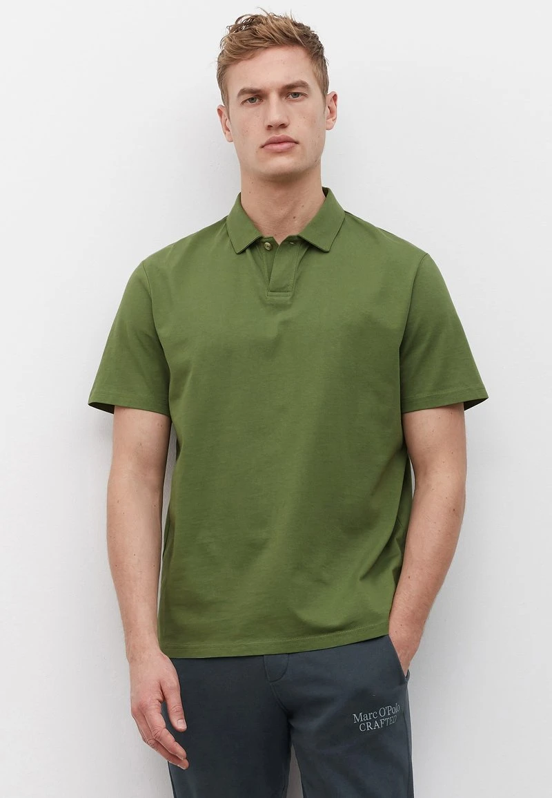 Marc O'Polo KURZARM RELAXED - Poloshirt - English Moss | Herren 1 Marc O'Polo KURZARM RELAXED - Poloshirt - English Moss | Herren