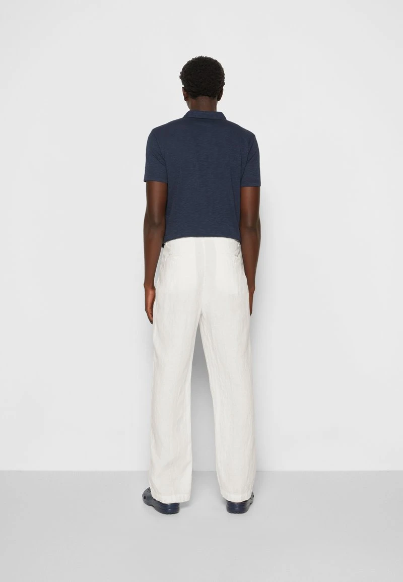 MOSSBO JOGGER PLEATS - Stoffhose - white Marc O'Polo Herren MOSSBO JOGGER PLEATS - Stoffhose - White -Marc O'Polo Verkäufe ae22fa2263de46298c25f1ea749bdac2