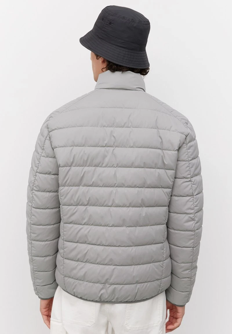 Marc O'Polo SDND, REGULAR FIT, STAND UP COLLAR - Übergangsjacke - October Mist | Herren 2 Marc O'Polo SDND, REGULAR FIT, STAND UP COLLAR - Übergangsjacke - October Mist | Herren – Bild 2