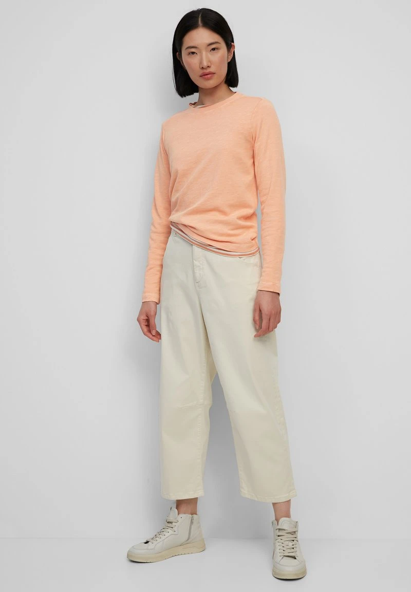 Marc O'Polo Damen LONGSLEEVE AUS HEAVY QUALITÄT - Langarmshirt - Brushed Peach 2 Marc O'Polo Damen LONGSLEEVE AUS HEAVY QUALITÄT - Langarmshirt - Brushed Peach – Bild 2