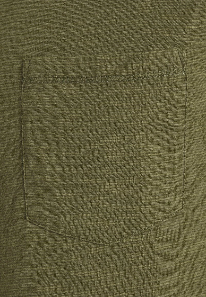 Marc O'Polo T-Shirt Basic - Multi/aged Oak | Herren 6 Marc O'Polo T-Shirt Basic - Multi/aged Oak | Herren – Bild 6