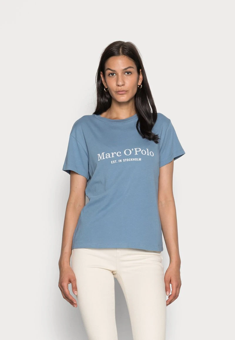 Marc O'Polo SHORT SLEEVE ROUND NECK PLACED PRINT - T-Shirt Print - Fall Sky | Damen 1 Marc O'Polo SHORT SLEEVE ROUND NECK PLACED PRINT - T-Shirt Print - Fall Sky | Damen