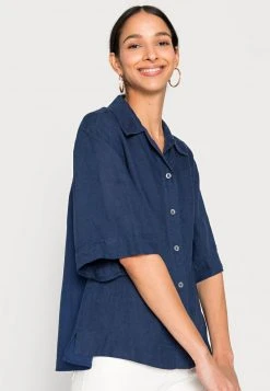 Marc O'Polo SHIRT SHAPE SHORT SLEEVE BUTTON PLACKET - Hemdbluse - Noble Blue | Damen 4 Marc O'Polo SHIRT SHAPE SHORT SLEEVE BUTTON PLACKET - Hemdbluse - Noble Blue | Damen -Marc O'Polo Verkäufe cb63d829b82f4700a4659ab6849879b8