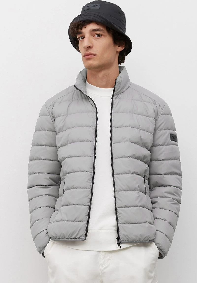 Marc O'Polo SDND, REGULAR FIT, STAND UP COLLAR - Übergangsjacke - October Mist | Herren 1 Marc O'Polo SDND, REGULAR FIT, STAND UP COLLAR - Übergangsjacke - October Mist | Herren