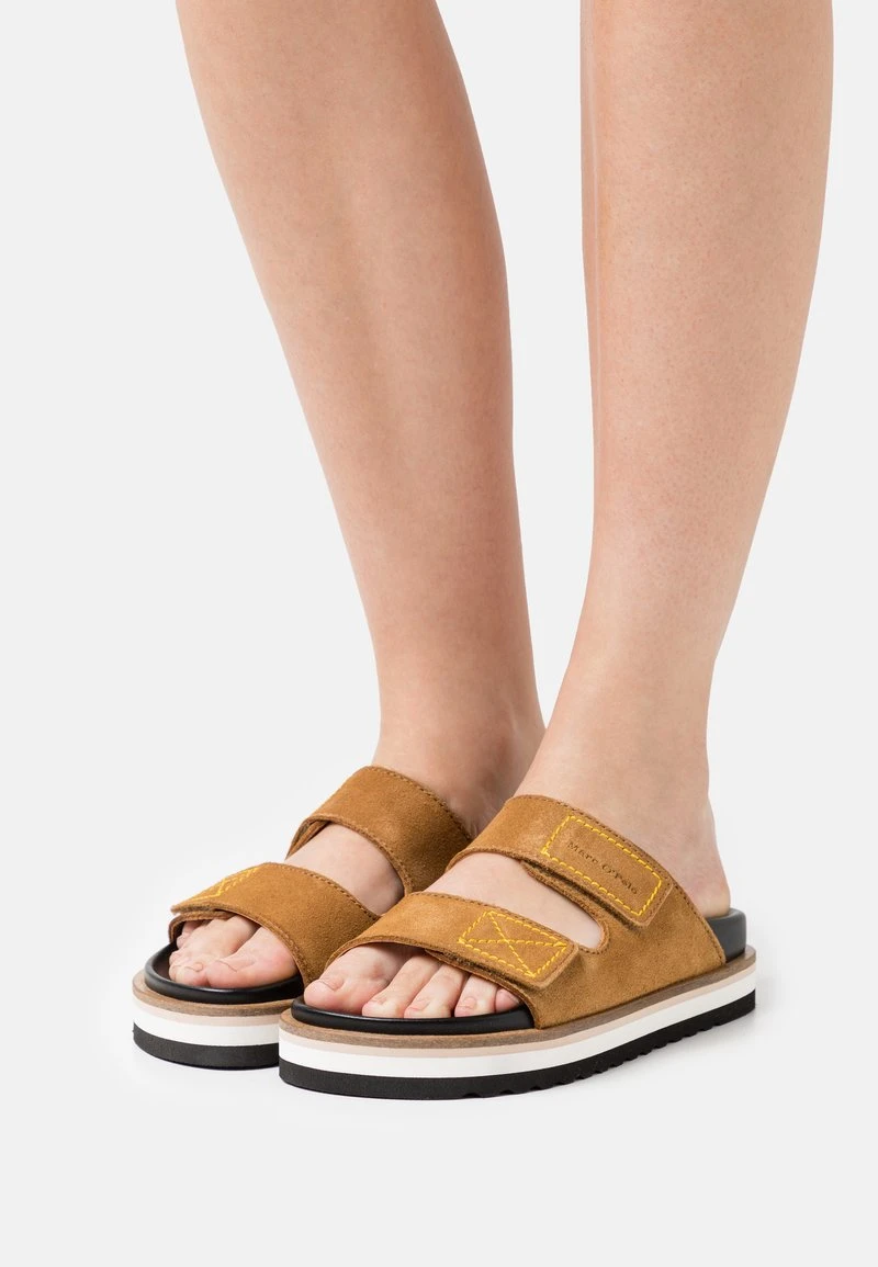 ANDREA - Pantolette flach - cognac Marc O'Polo ANDREA - Pantolette Flach - Cognac | Damen -Marc O'Polo Verkäufe d7ccd34b2b5a45299df1e9b8b0f2672b