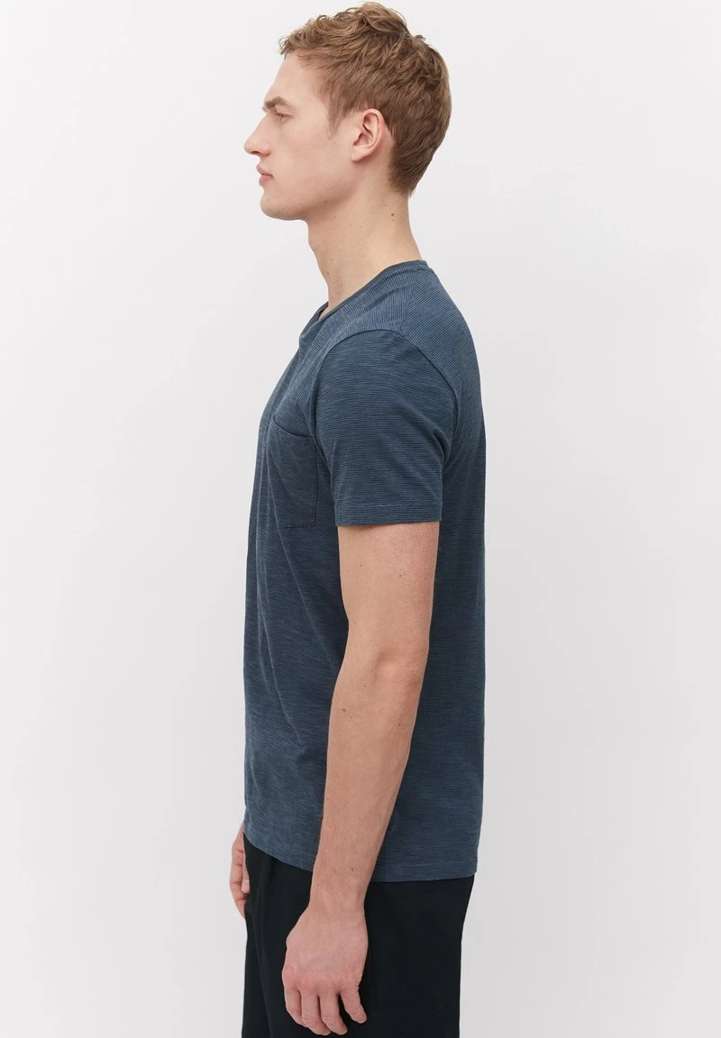 Marc O'Polo T-Shirt Print - Multi Moon Stone | Herren 4 Marc O'Polo T-Shirt Print - Multi Moon Stone | Herren – Bild 4