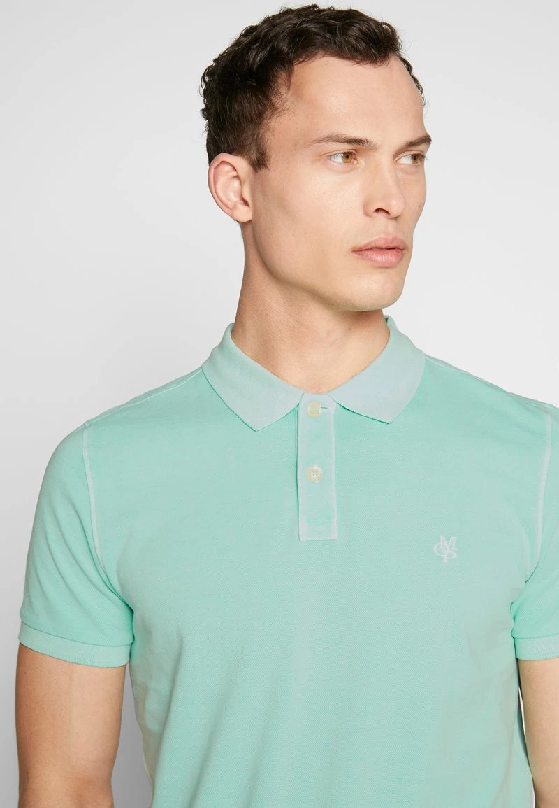 Marc O'Polo SHORT SLEEVE BUTTON PLACKET - Poloshirt - Lichen | Herren 4 Marc O'Polo SHORT SLEEVE BUTTON PLACKET - Poloshirt - Lichen | Herren – Bild 4