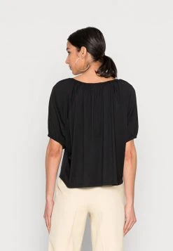 Marc O'Polo BLOUSE DEEP BOAT NECK RUFFELS AT NECKLINE PUFFER SLEEV - Bluse - Black | Damen 7 Marc O'Polo BLOUSE DEEP BOAT NECK RUFFELS AT NECKLINE PUFFER SLEEV - Bluse - Black | Damen -Marc O'Polo Verkäufe dd4dbacd927345c88209fa76faba8874