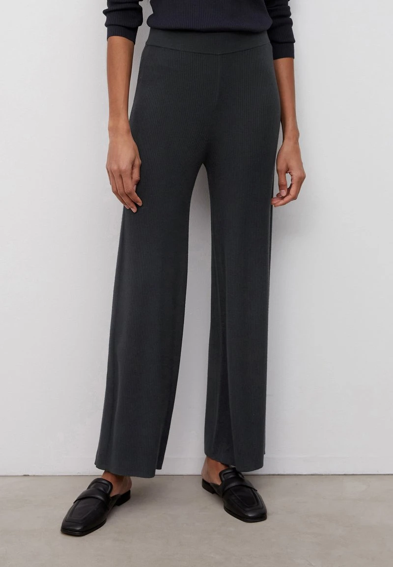 Marc O'Polo Damen LENZING ECOVERO - Stoffhose - Deep Sky 2 Marc O'Polo Damen LENZING ECOVERO - Stoffhose - Deep Sky – Bild 2