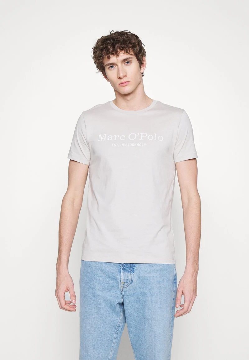 Marc O'Polo SHORT SLEEVE ROUND NECK CLASSIC - T-Shirt Print - Dapple Gray | Herren 1 Marc O'Polo SHORT SLEEVE ROUND NECK CLASSIC - T-Shirt Print - Dapple Gray | Herren