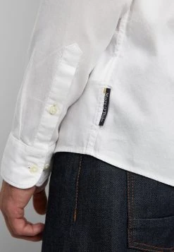 Marc O'Polo Herren LONG SLEEVE ONE POCKET STITCHED GENUINE PLACKET - Hemd - White 10 Marc O'Polo Herren LONG SLEEVE ONE POCKET STITCHED GENUINE PLACKET - Hemd - White -Marc O'Polo Verkäufe e015effe3c9e4d52a4261df9317a774b
