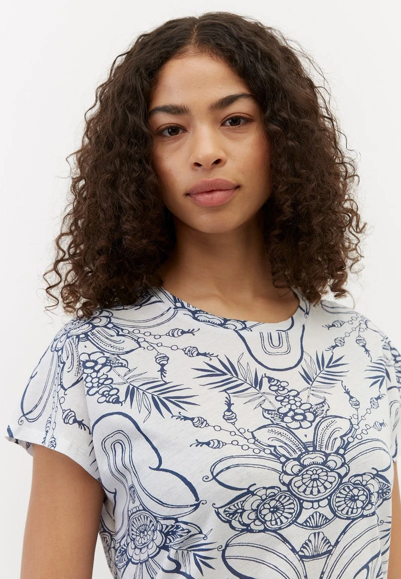Marc O'Polo Damen ALLOVER AUS SINGLE - T-Shirt Print - White 4 Marc O'Polo Damen ALLOVER AUS SINGLE - T-Shirt Print - White – Bild 4